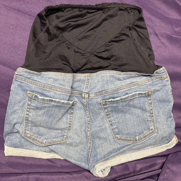 Isabel Maternity by Ingrid & Isabel Jean Shorts Size 12 Elastic Belly Midi Denim - Picture 7 of 7
